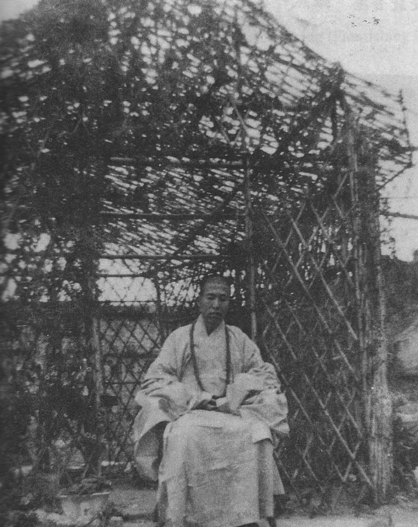 �����Ϻ���׷˼����ר��2 - �����û� ͷ���м���In Memory of the Venerable Master Hsuan Huan - Transformation of a Bodhisattva,