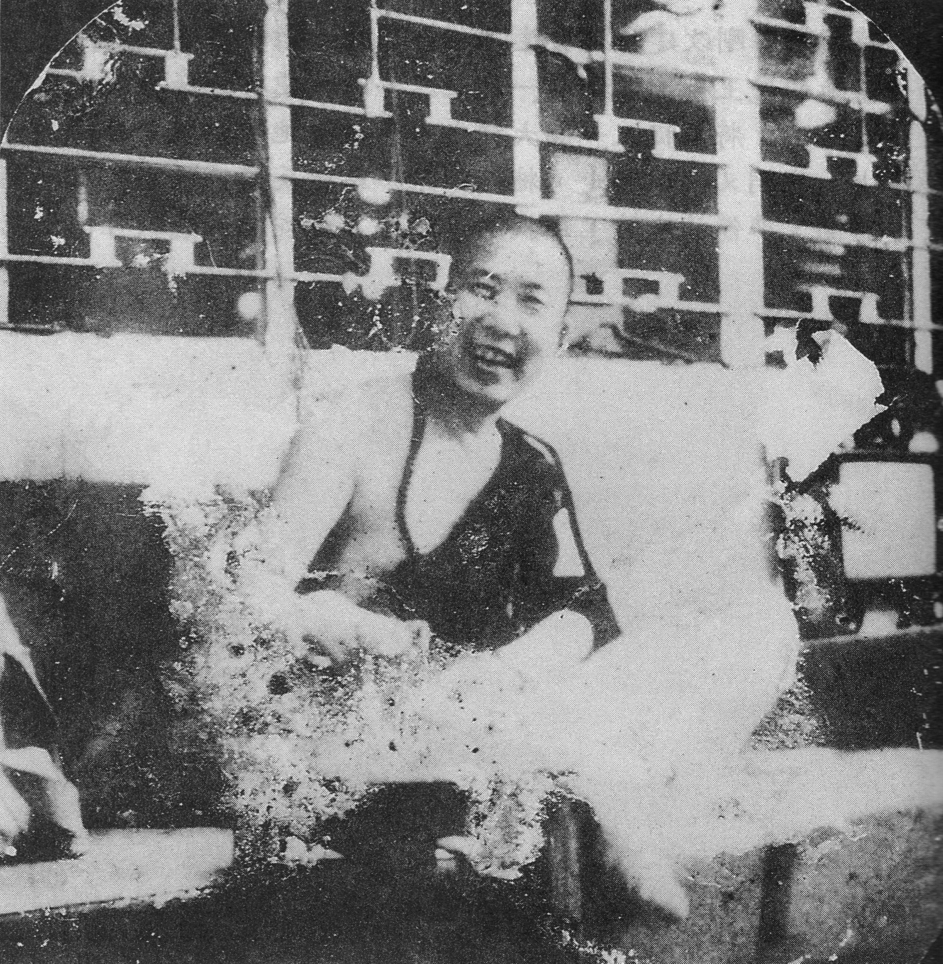 �����Ϻ���׷˼����ר��2 - �����û� ͷ���м���In Memory of the Venerable Master Hsuan Huan - Transformation of a Bodhisattva,