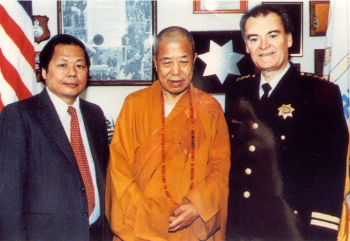 宣化老和尚追思纪念专集 - 照片选辑．In Memory of the Venerable Master Hsuan Huan - Photographs